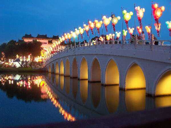 2004年新加坡裕华园中秋灯会(图3)