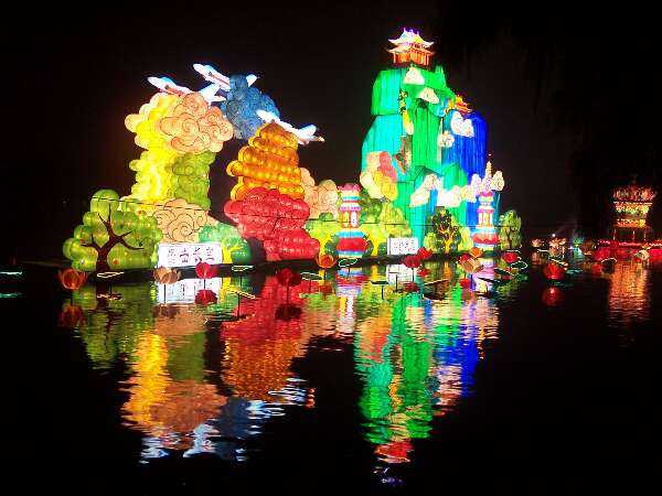 2004年9月北京-四川经贸合作发展周灯展(图4)