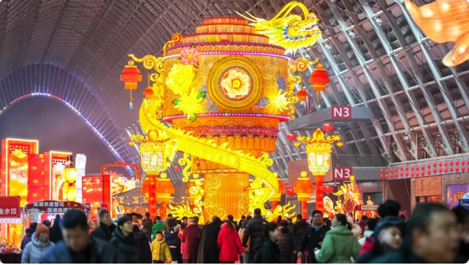 2025年青岛新春艺术彩灯节圆满闭幕！(图2)