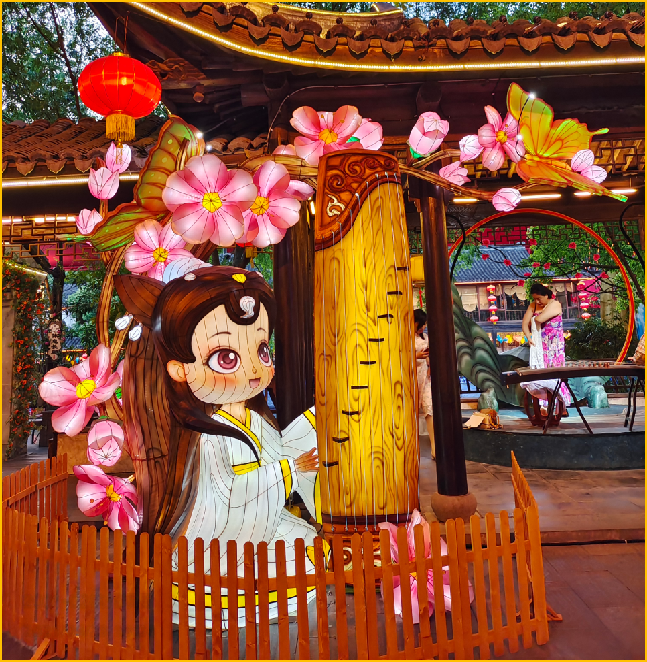 当风雅宋朝遇上阔耳狐 ——2021年杭州“我回大宋踏青寻欢”IP灯光展(图2)